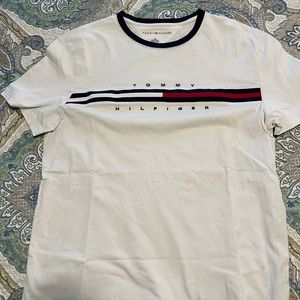 Young Men’s TH short sleeve shirt - size L